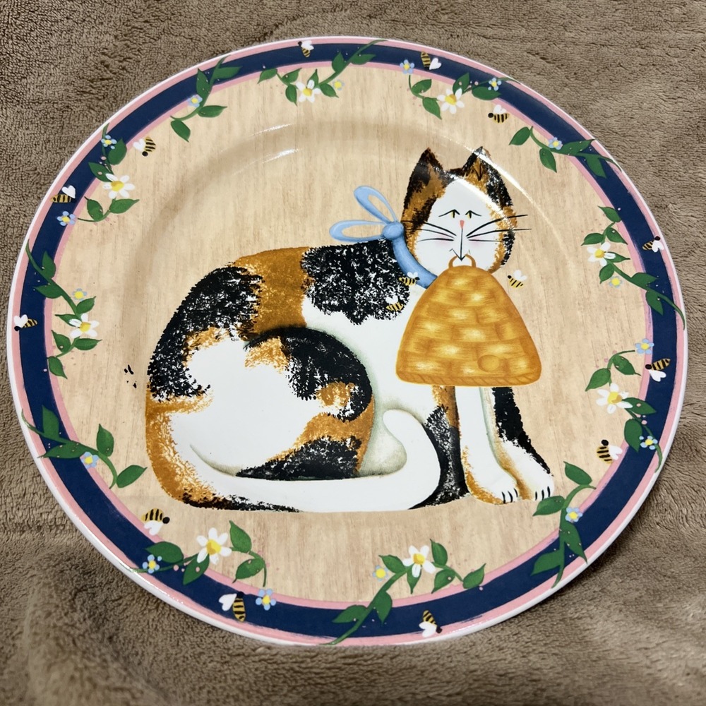 Sakura Garden Cats Salad Dessert Plate‎ 8" Calico